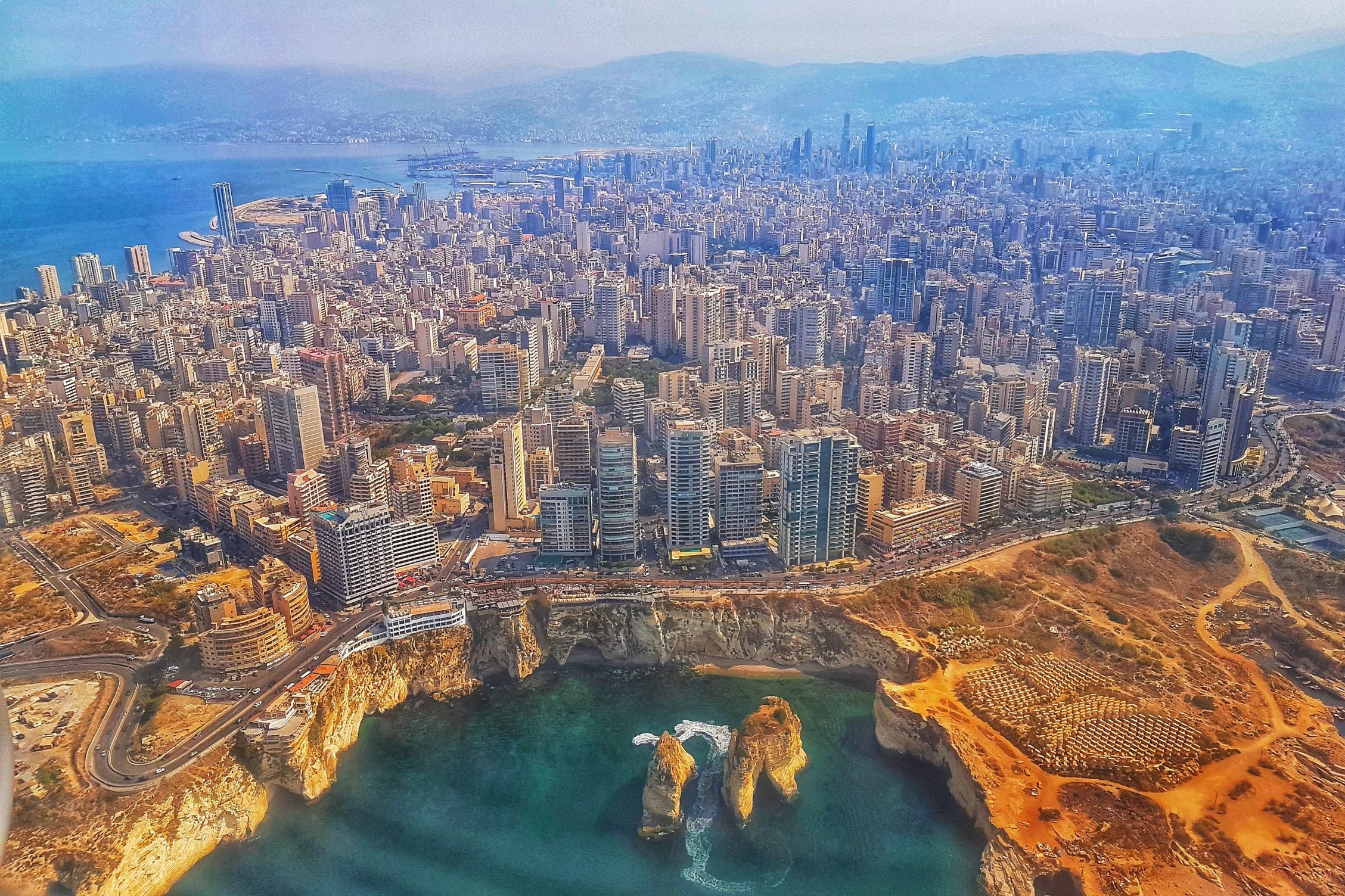 Бейруте какой город. Бейрут. Лебанон. Ливан. Бейрут Париж ближнего Востока.